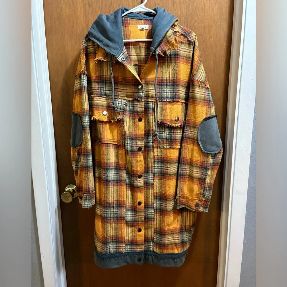 Three Bird Nest POL NWOT Plaid Patch Hooded Frayed Jacket - Picture 3 of 5